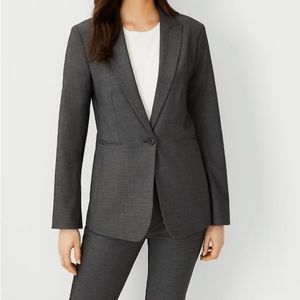 Ann Taylor The Long One-Button Blazer in Bi-Stretch Grey Size 10